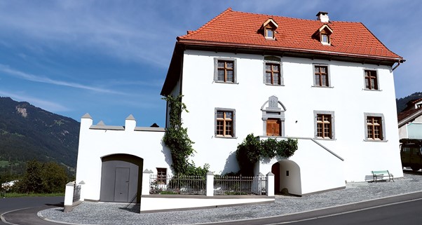 500-year-old patrician house becomes a smart home